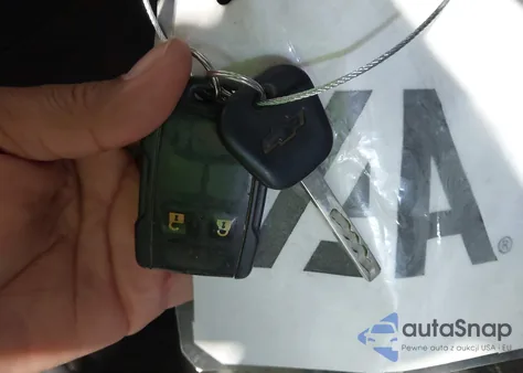 2017 Chevrolet Silverado 1500 2Lt from USA, damaged, VIN 3GCUKREC3HG153112